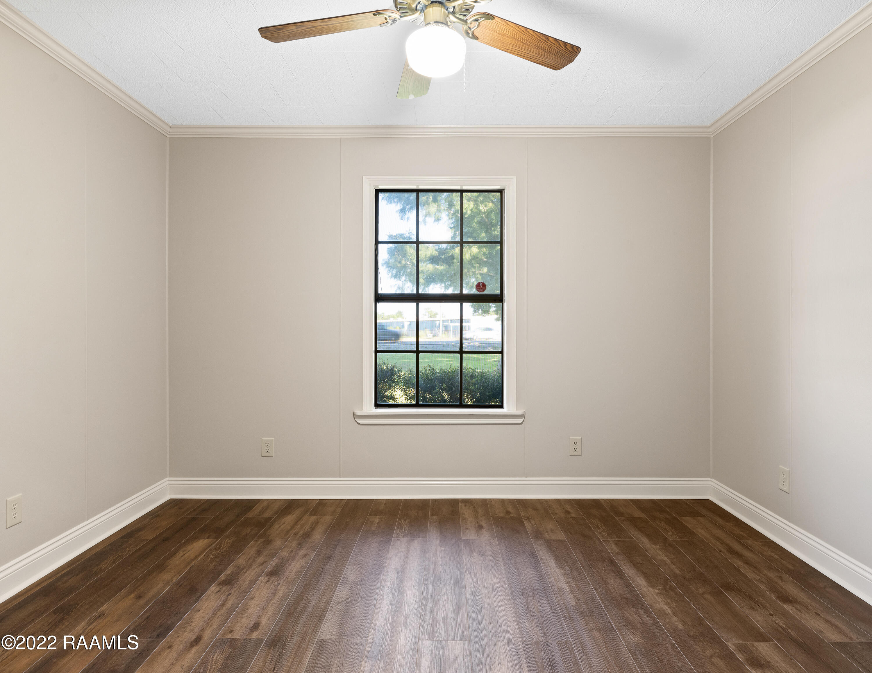 1401 Darnall Road Jeanerette, LA 70544 - Photo 19 of 30 Gallery Image 19