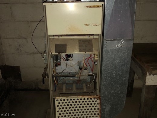 1435 Rockefeller Road Wickliffe, OH 44092 - Photo 17 of 48 Furnace for the 2 car garage