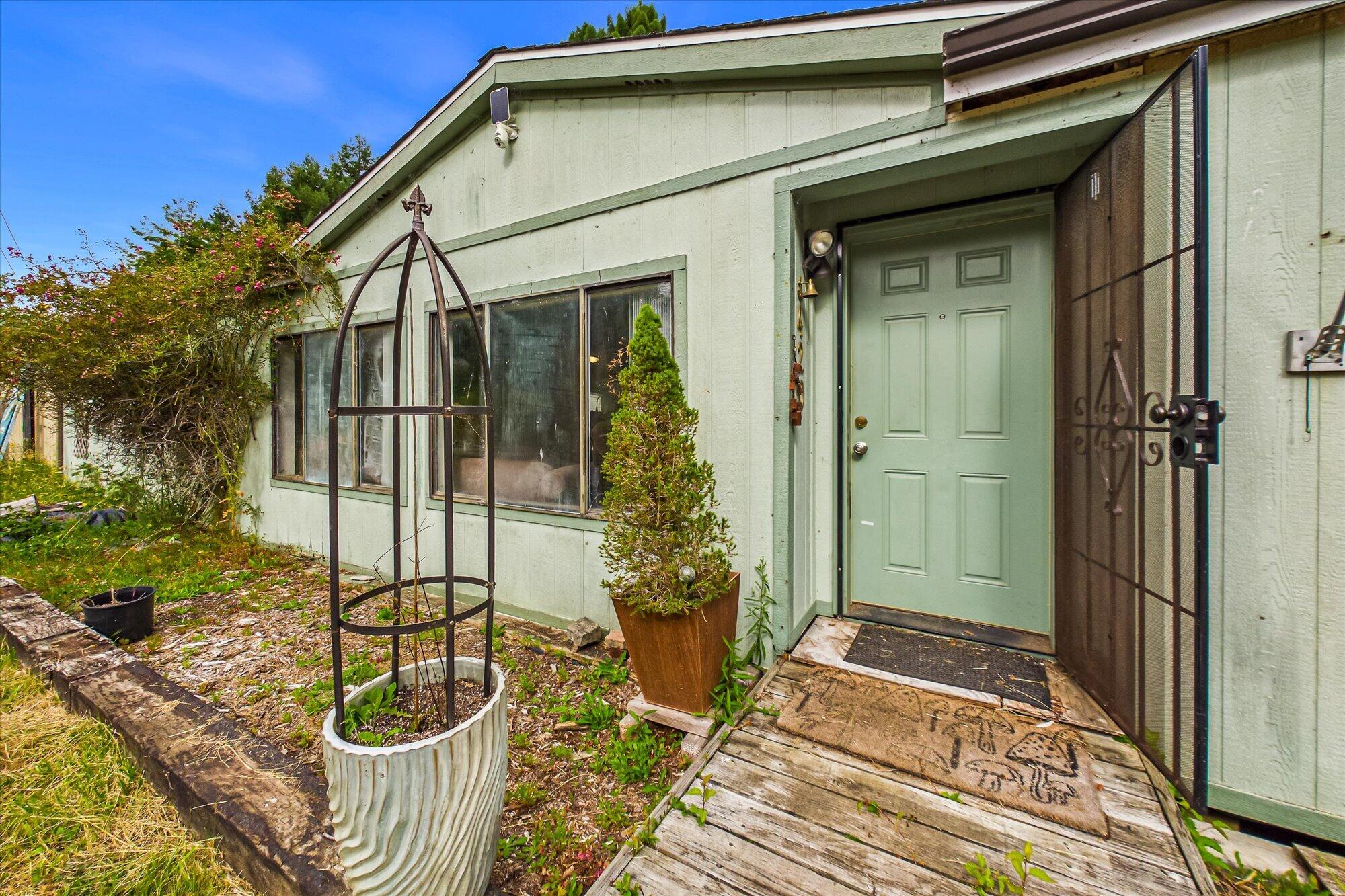 420 Hidden Valley Road Eureka, CA 95503 - Photo 14 of 55