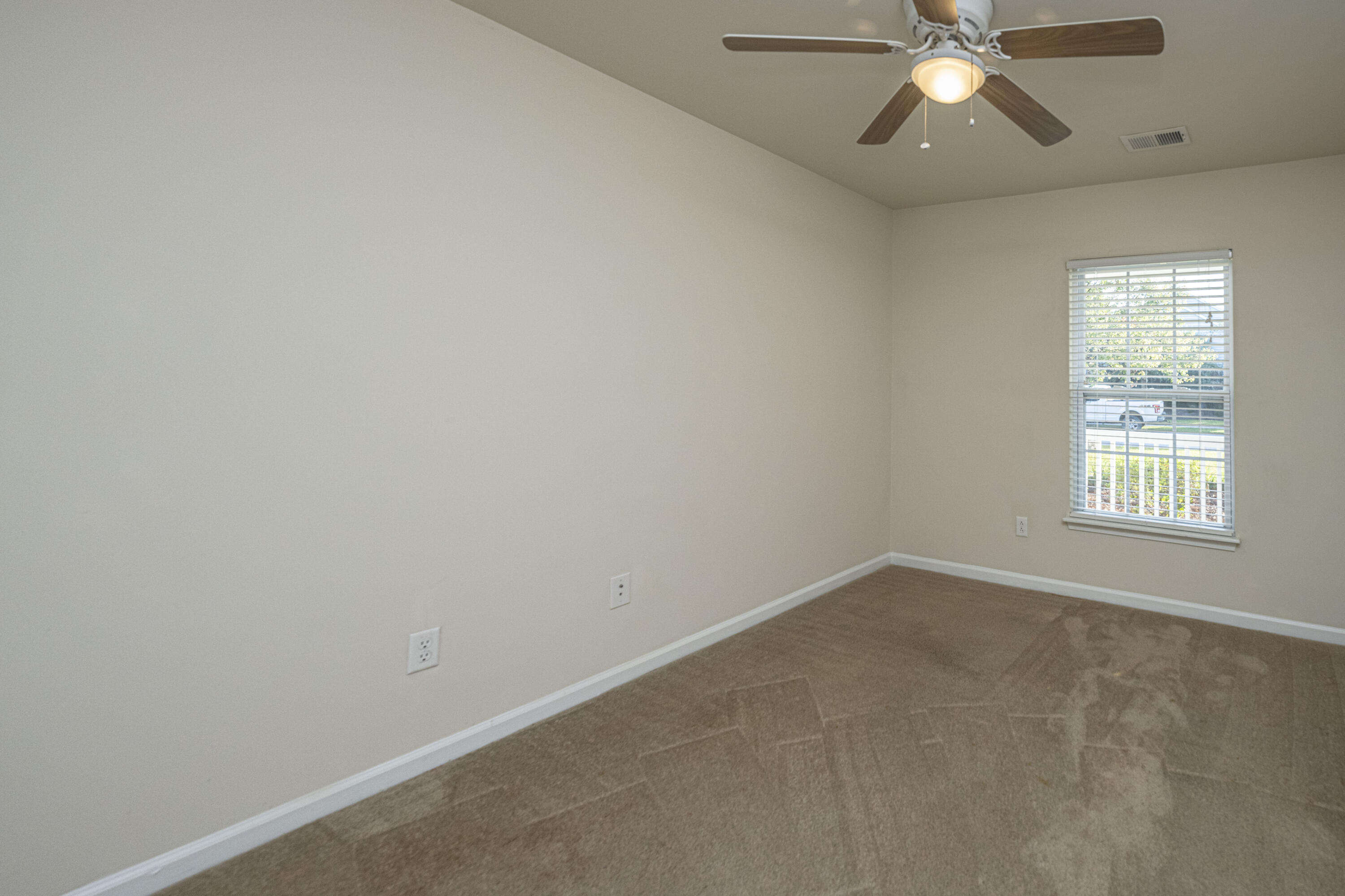 169 Decatur Drive Summerville, SC 29486 - Photo 31 of 51 DSC_4477