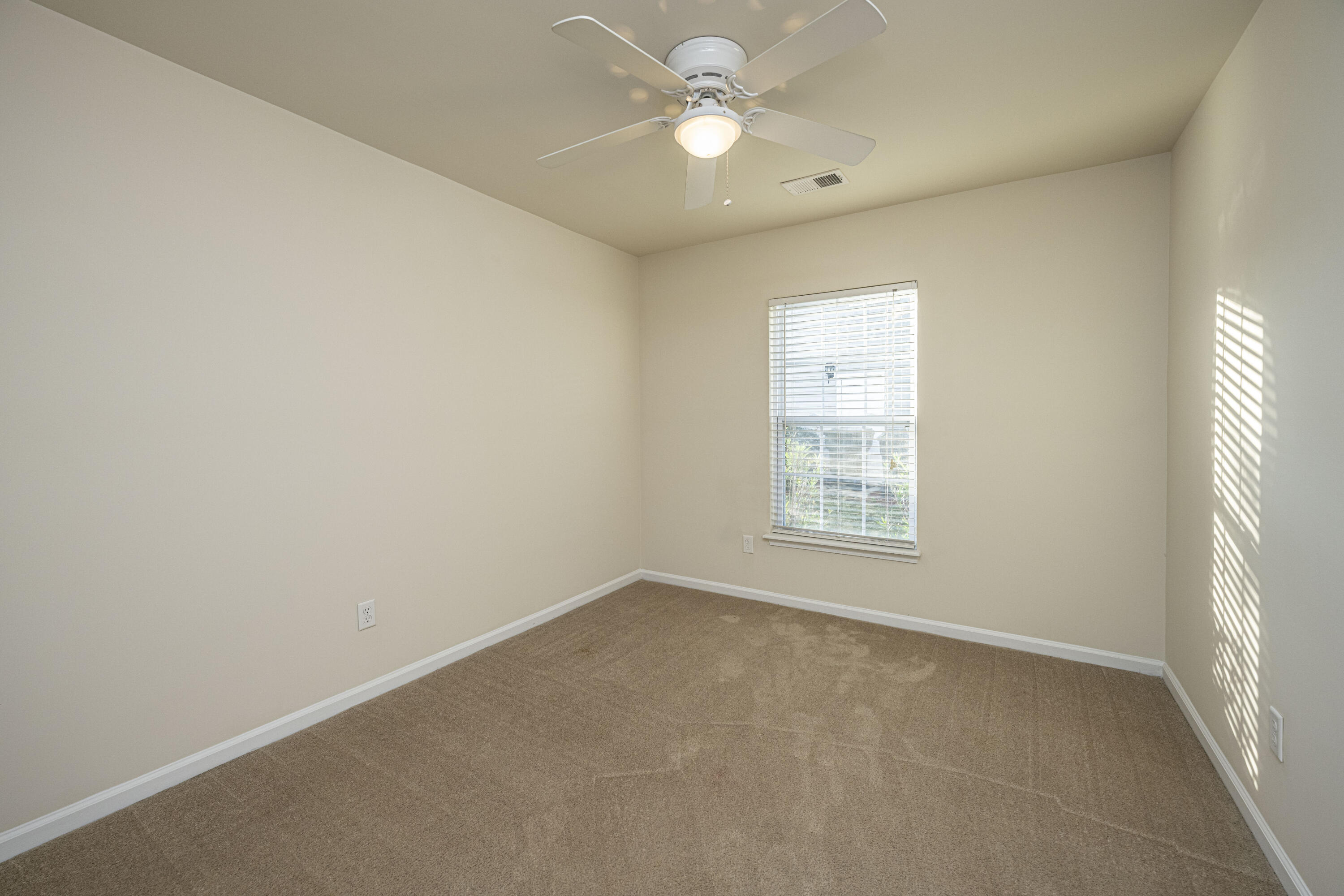 169 Decatur Drive Summerville, SC 29486 - Photo 33 of 51 DSC_4479