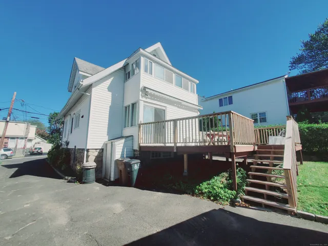 $749,900 | 15 Robin Street, Stamford, CT 06902