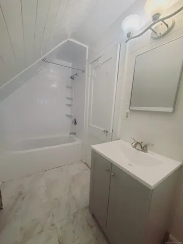 $749,900 | 15 Robin Street, Stamford, CT 06902