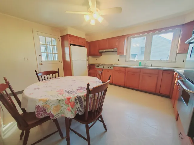 $749,900 | 15 Robin Street, Stamford, CT 06902