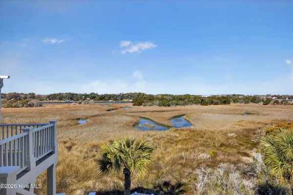 $1,700,000 | 1055 Tide Ridge Drive, Holden Beach, NC 28462