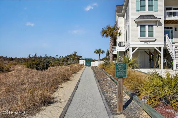 $1,700,000 | 1055 Tide Ridge Drive, Holden Beach, NC 28462