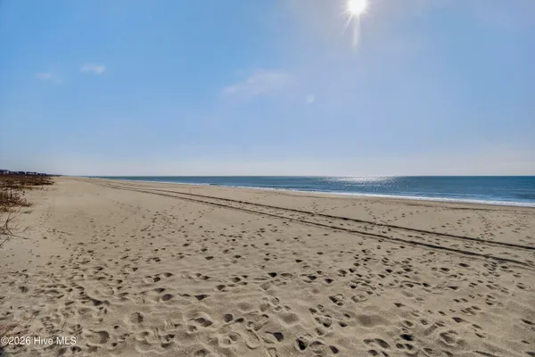 $1,700,000 | 1055 Tide Ridge Drive, Holden Beach, NC 28462