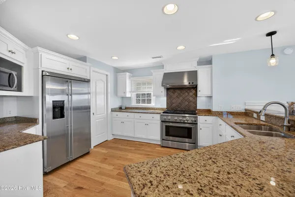 $1,700,000 | 1055 Tide Ridge Drive, Holden Beach, NC 28462