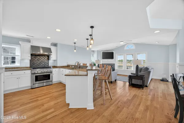 $1,700,000 | 1055 Tide Ridge Drive, Holden Beach, NC 28462