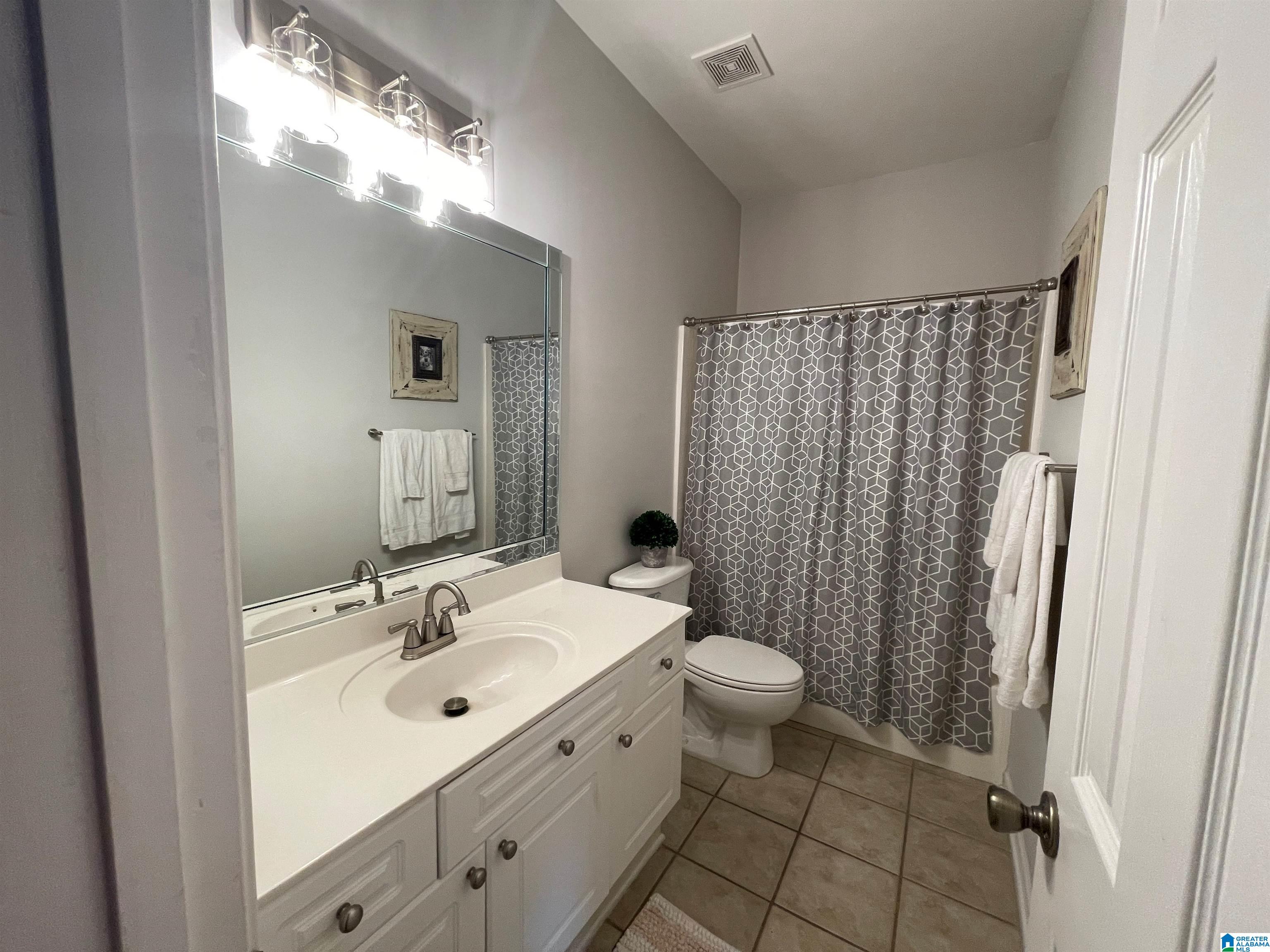 445 Bentmoor Way Helena, AL 35080 - Photo 12 of 16