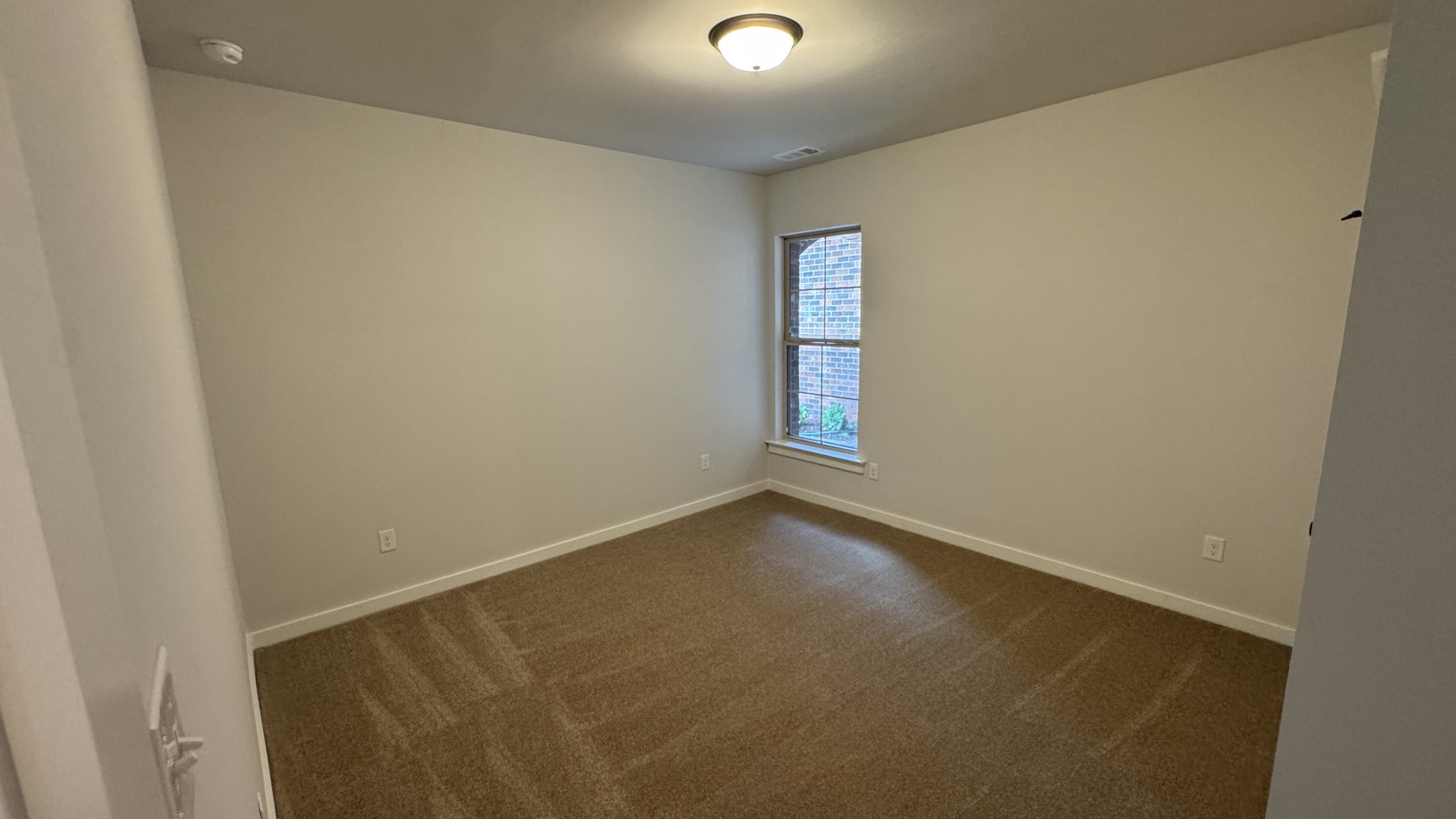 498 West Foxrun Springfield, TN 37172 - Photo 4 of 16