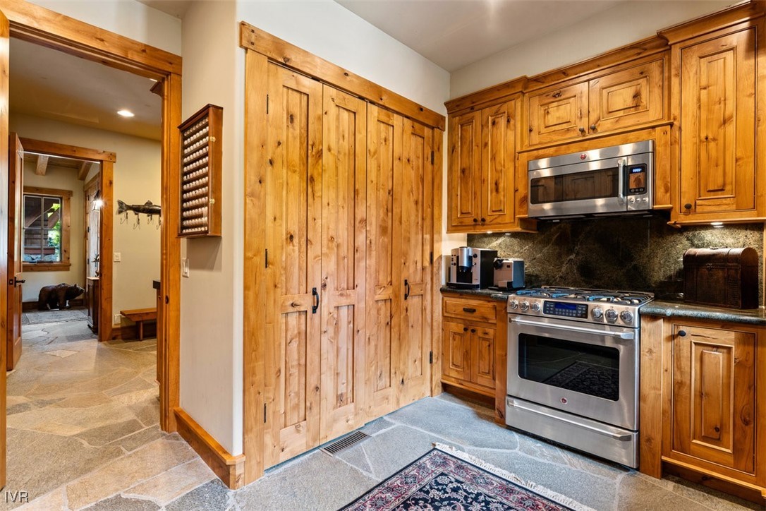 790 Fairview Boulevard Incline Village, NV 89451 - Photo 14 of 49