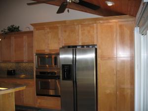 258 Ridgetop Drive Redding, CA 96003 - Photo 9 of 14 Refrigerator included!