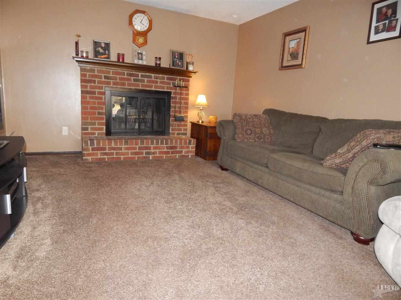 8111 Roxboro Court Fort Wayne, IN 46815 - Photo 11 of 19 Gallery Image 11