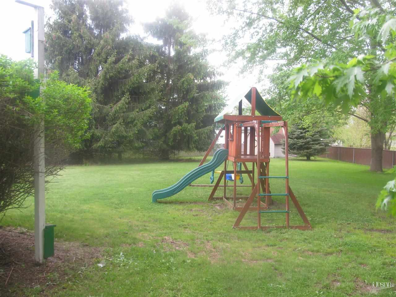 8111 Roxboro Court Fort Wayne, IN 46815 - Photo 17 of 19 Gallery Image 17