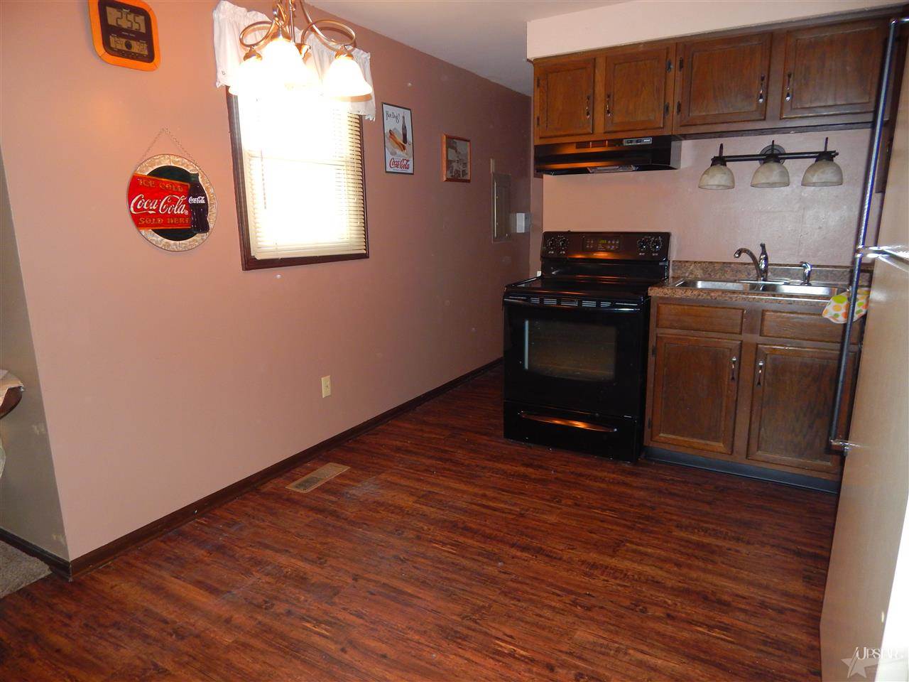 8111 Roxboro Court Fort Wayne, IN 46815 - Photo 5 of 19 Gallery Image 5