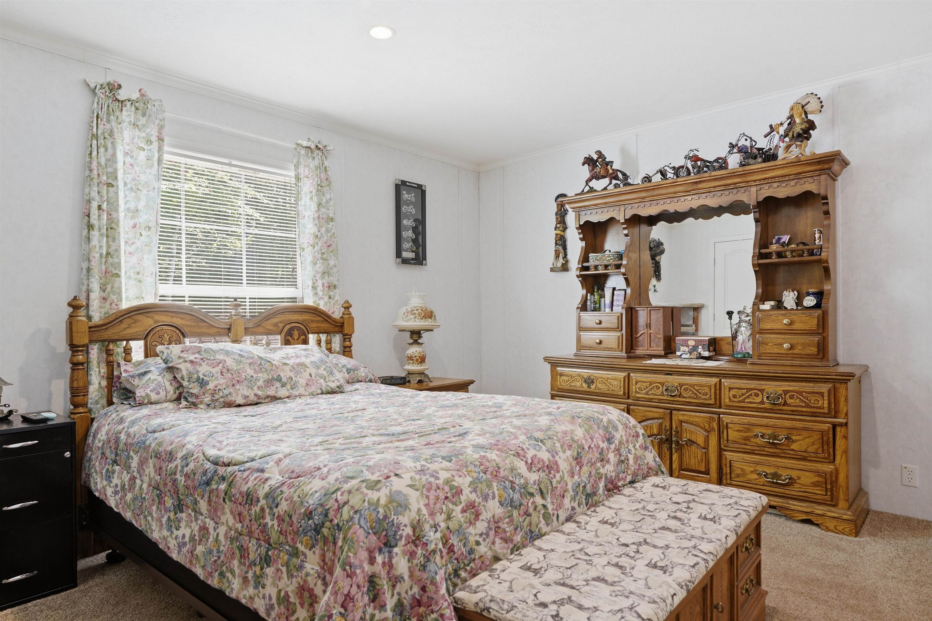 243 Buckley Road Weare, NH 03281 - Photo 14 of 55