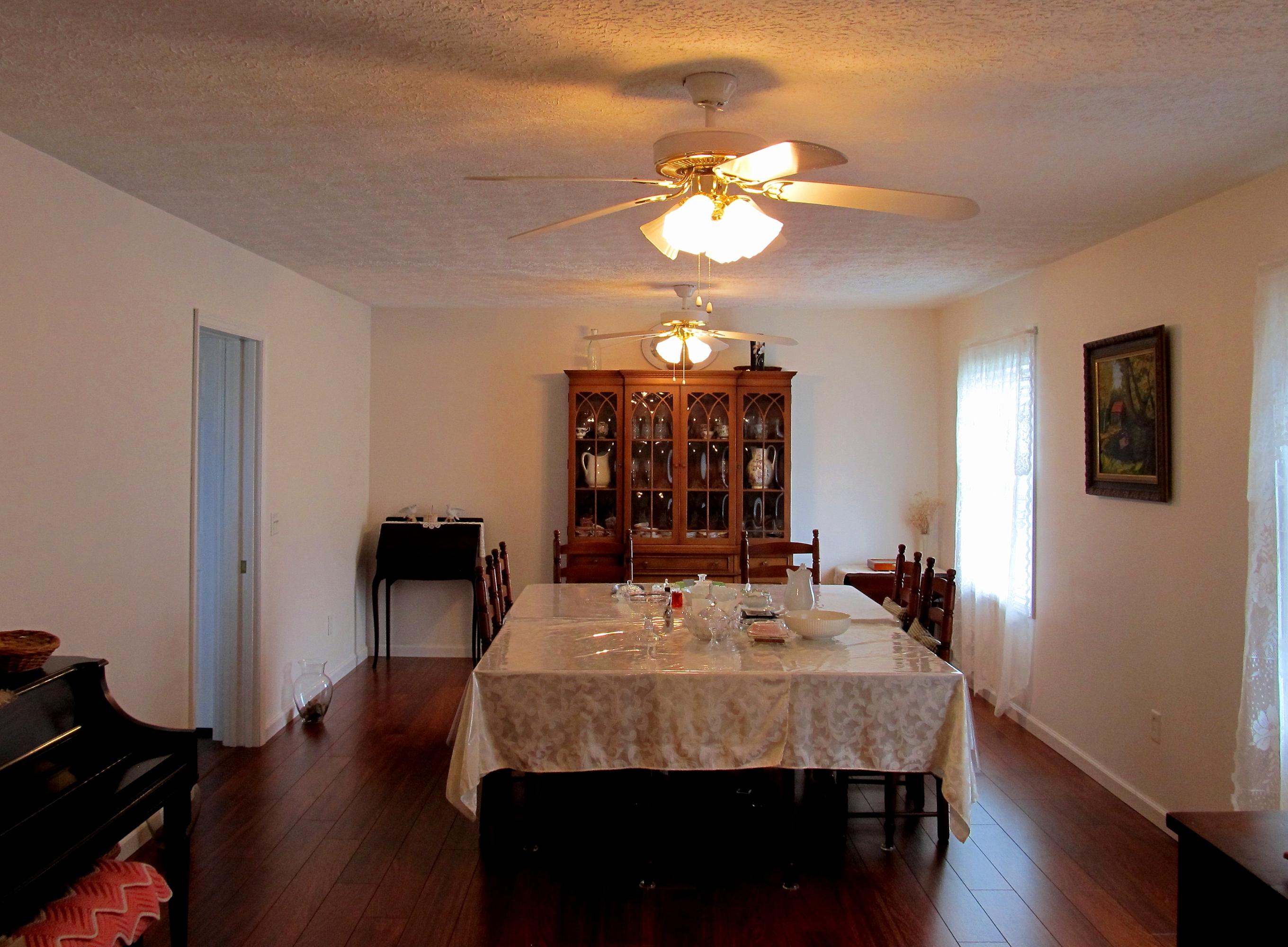 578 Russell Brothers Road Sharps Chapel, TN 37866 - Photo 6 of 39 living and dining room
