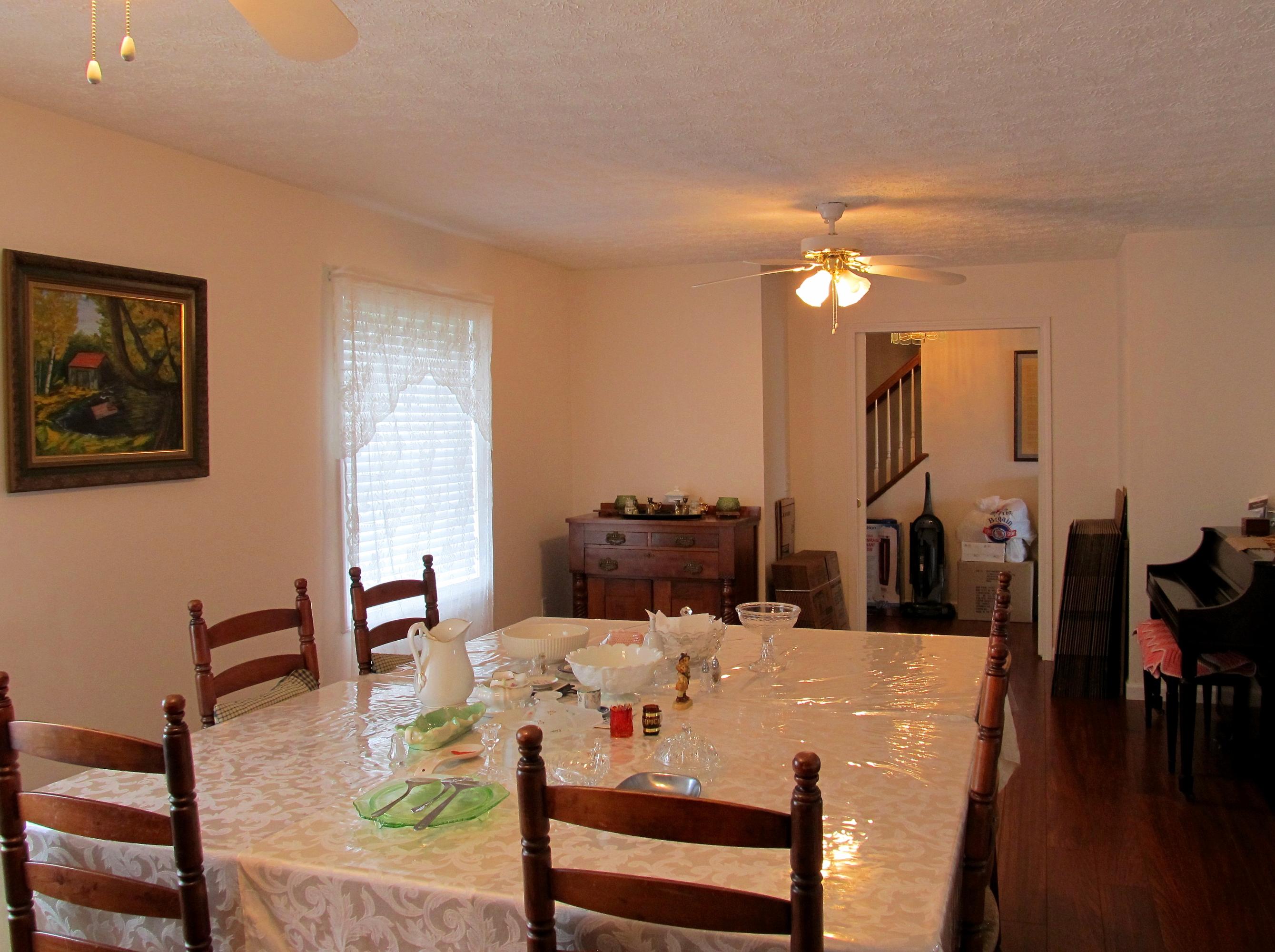 578 Russell Brothers Road Sharps Chapel, TN 37866 - Photo 7 of 39 living and dining room