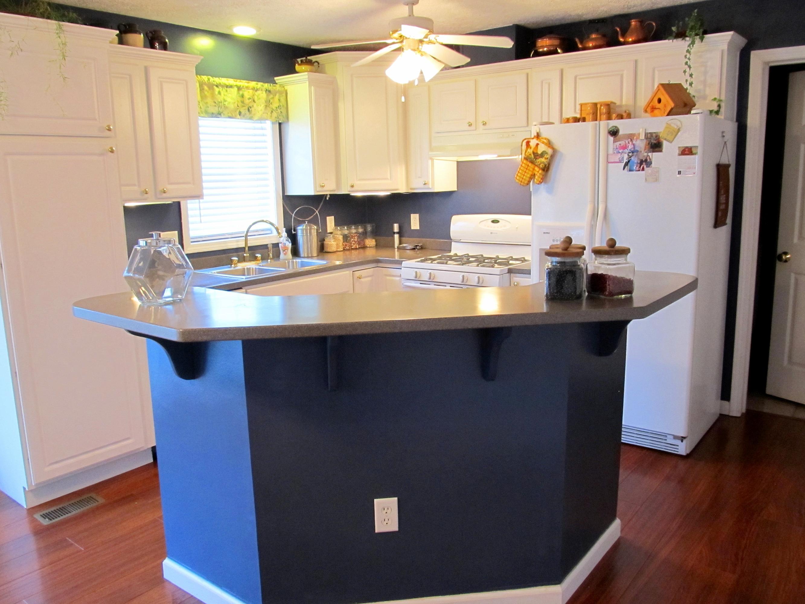 578 Russell Brothers Road Sharps Chapel, TN 37866 - Photo 9 of 39 kitchen bar