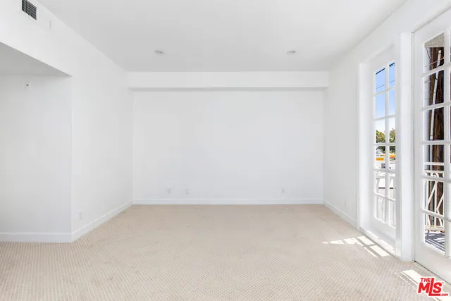 $3,650 | 9800 Vidor Drive, Unit 203, Los Angeles, CA 90035