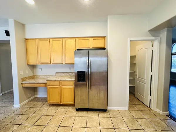 $3,600 | 672 West Raven Drive, Chandler, AZ 85286