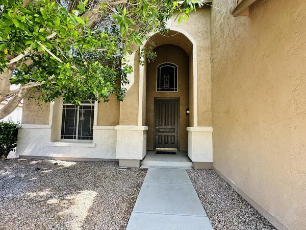 $3,600 | 672 West Raven Drive, Chandler, AZ 85286
