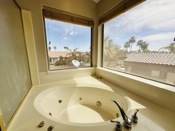 $3,600 | 672 West Raven Drive, Chandler, AZ 85286