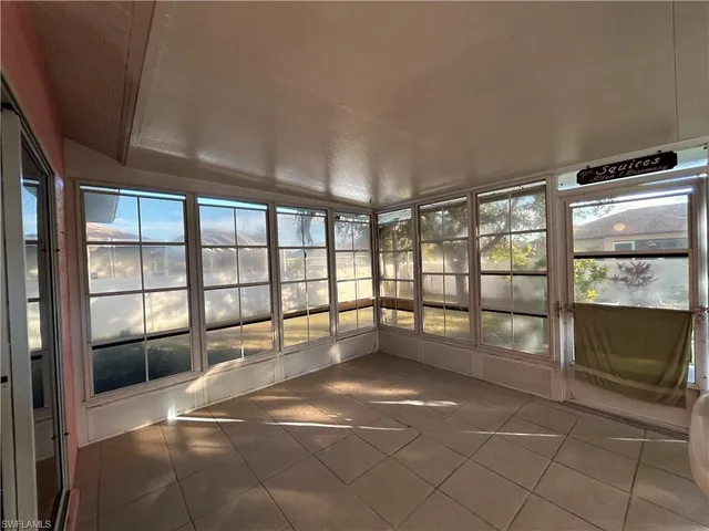 $299,900 | 26 Southwest 19th Lane, Cape Coral, FL 33991