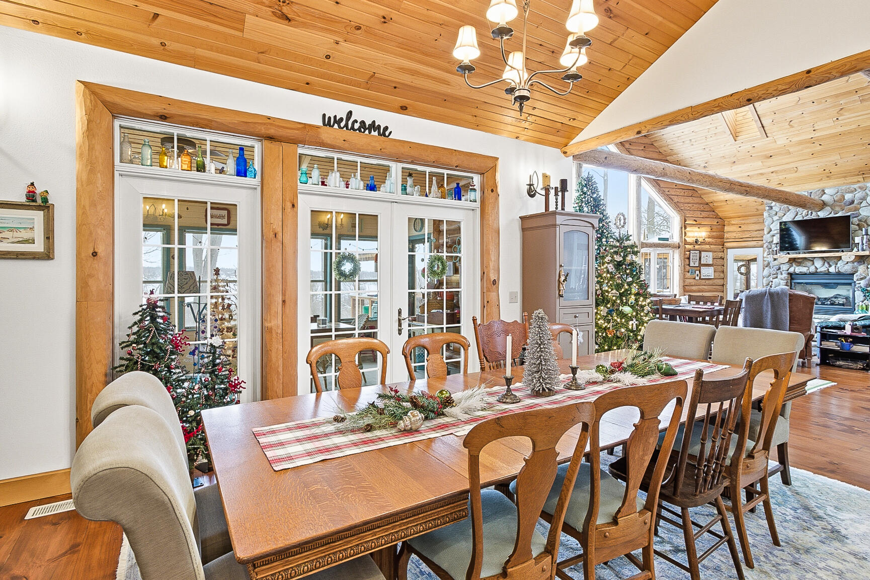 N4272 Sleepy Hollow Road Oakland, WI 53523 - Photo 13 of 50 52