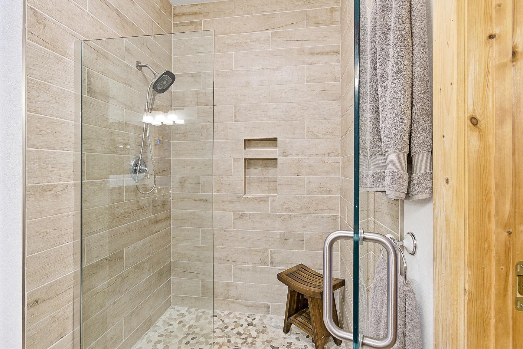 N4272 Sleepy Hollow Road Oakland, WI 53523 - Photo 17 of 50 71