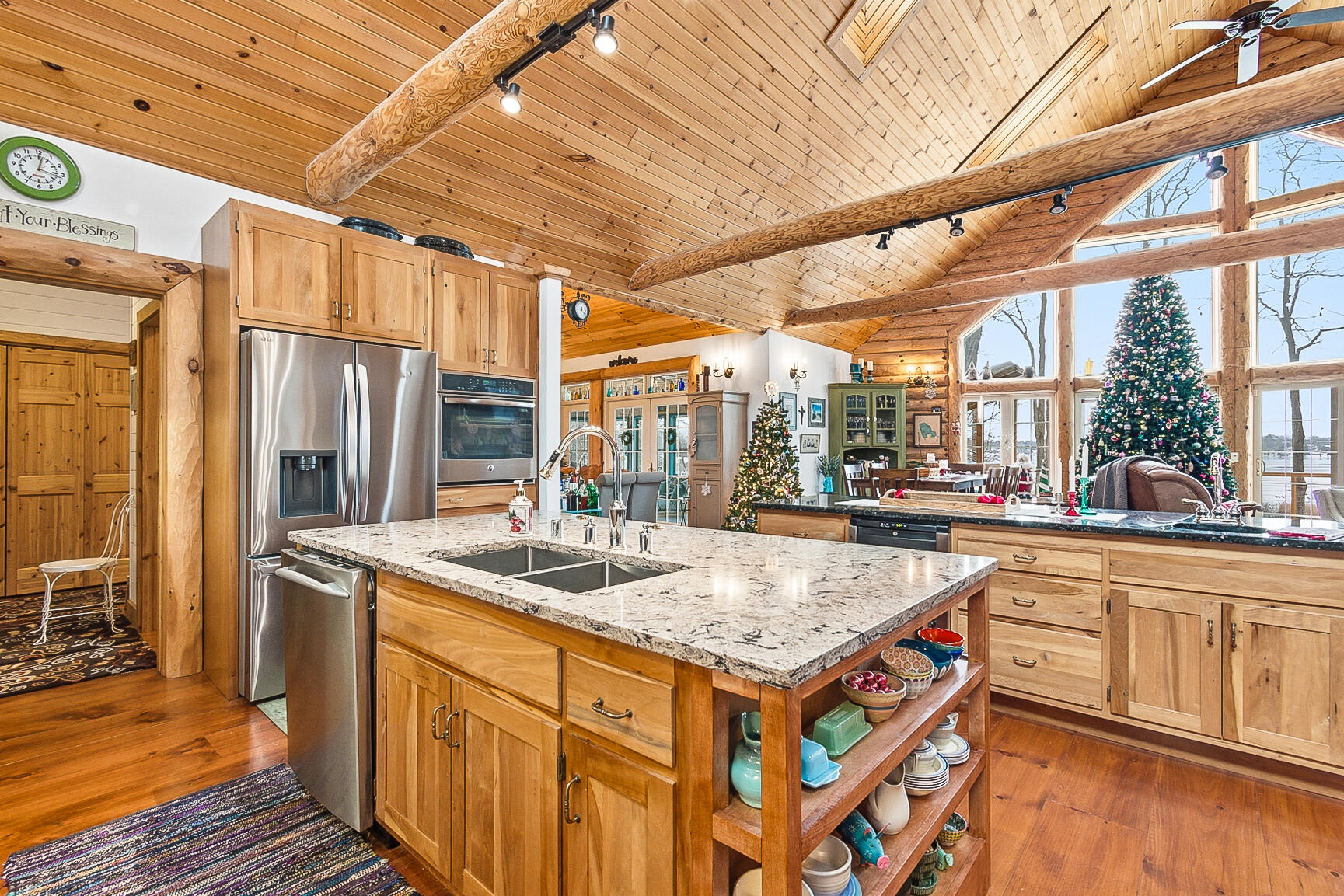 N4272 Sleepy Hollow Road Oakland, WI 53523 - Photo 8 of 50 47 (1)