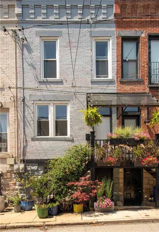 402 Alpine Avenue Pittsburgh, PA 15212 - Photo 2 of 47