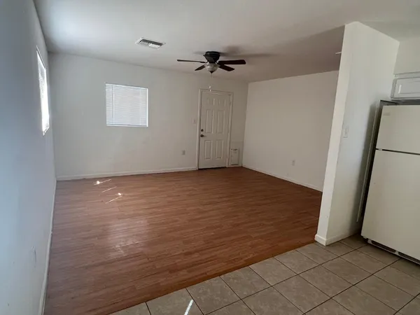 $1,400 | 116 East Beech Avenue, Casa Grande, AZ 85122