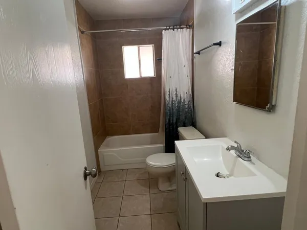 $1,400 | 116 East Beech Avenue, Casa Grande, AZ 85122