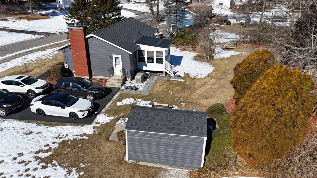 5 Biscayne Drive Billerica, MA 01821 - Photo 12 of 27