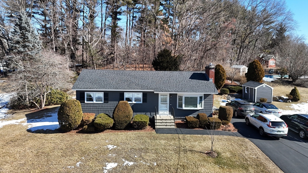 5 Biscayne Drive Billerica, MA 01821 - Photo 9 of 27