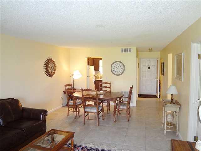 1943 Southwest Palm City Road, Unit 22B Stuart, FL 34994 - Photo 3 of 10 Gallery Image 3
