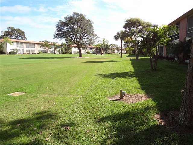 1943 Southwest Palm City Road, Unit 22B Stuart, FL 34994 - Photo 8 of 10 Gallery Image 8