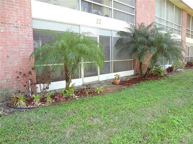 1943 Southwest Palm City Road, Unit 22B Stuart, FL 34994 - Photo 9 of 10 Gallery Image 9