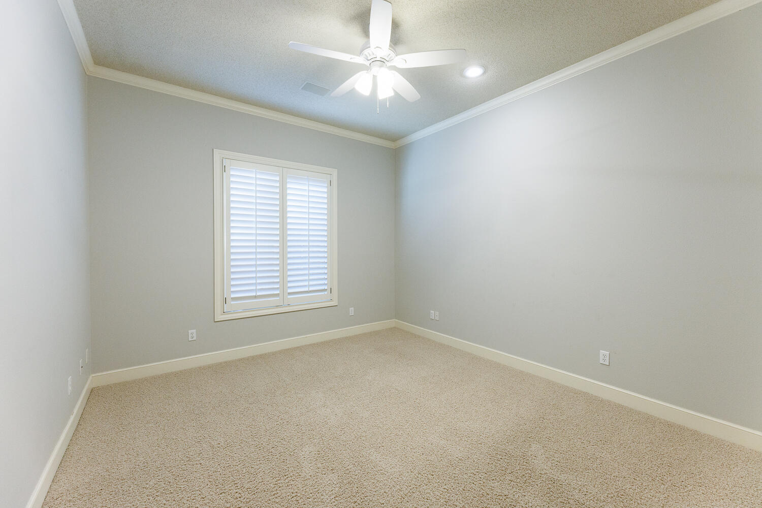 9809 Topeka Avenue Lubbock, TX 79424 - Photo 74 of 87 Third Bedroom