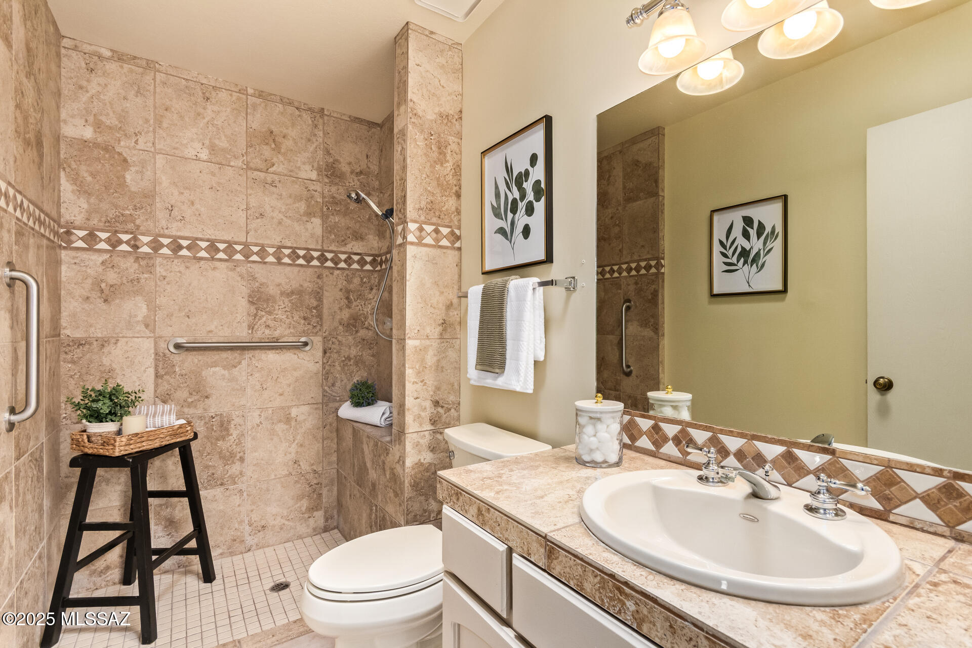 4243 East Presidio Road Tucson, AZ 85712 - Photo 10 of 20 Gallery Image 10