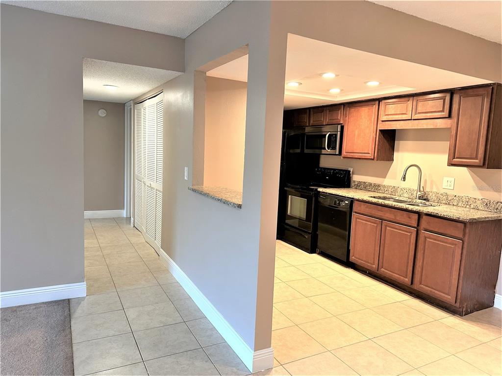 5057 Vineland Road, Unit 5057 Orlando, FL 32811 - Photo 16 of 33