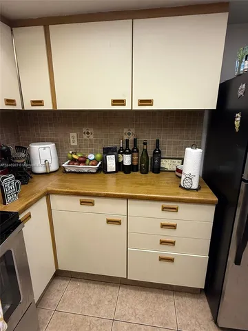 $275,000 | 9015 Southwest 125th Avenue, Unit N204, Miami, FL 33186