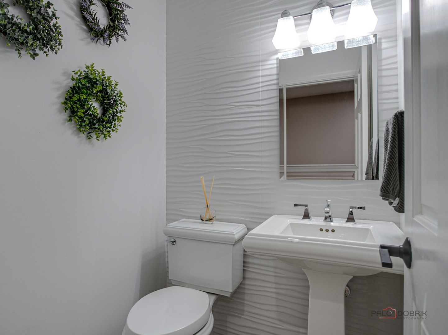 717 Roberts Road Winthrop Harbor, IL 60096 - Photo 22 of 47 Gallery Image 22