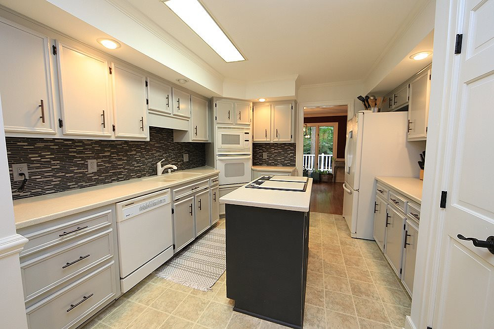 1300 Swindon Court Raleigh, NC 27615 - Photo 4 of 13 Photo 4