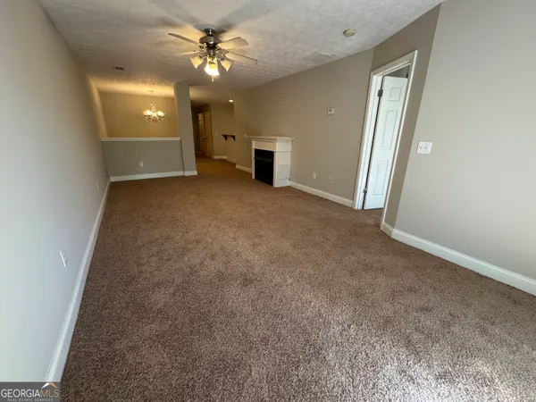 $1,850 | 222 Tara Commons Drive, Unit 222, Loganville, GA 30052