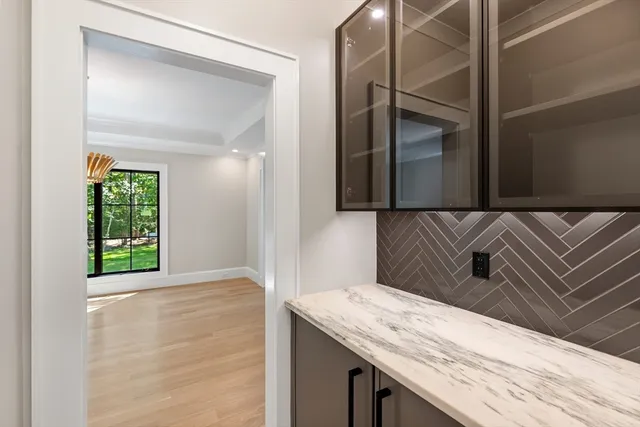 $3,975,000 | 957 South Street, Needham, MA 02492