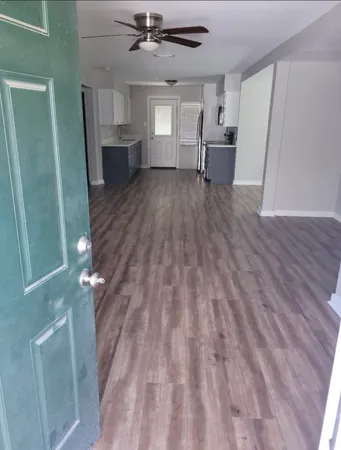 $1,100 | 6918 Irvington Boulevard, Unit B, Houston, TX 77022