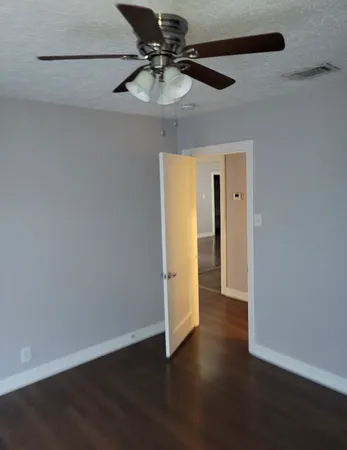 $1,100 | 6918 Irvington Boulevard, Unit B, Houston, TX 77022